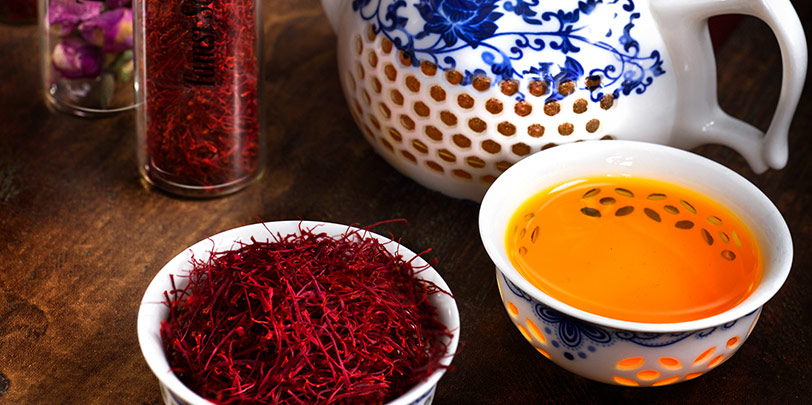 Saffron Tea and Negin Saffron Threads